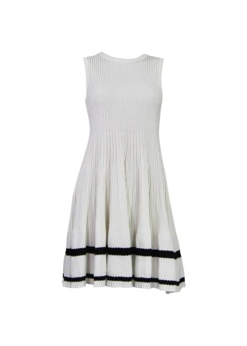 Weißes Kleid