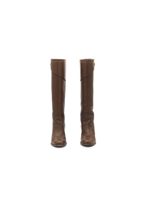 Nice long classic Chanel boots in camel leather