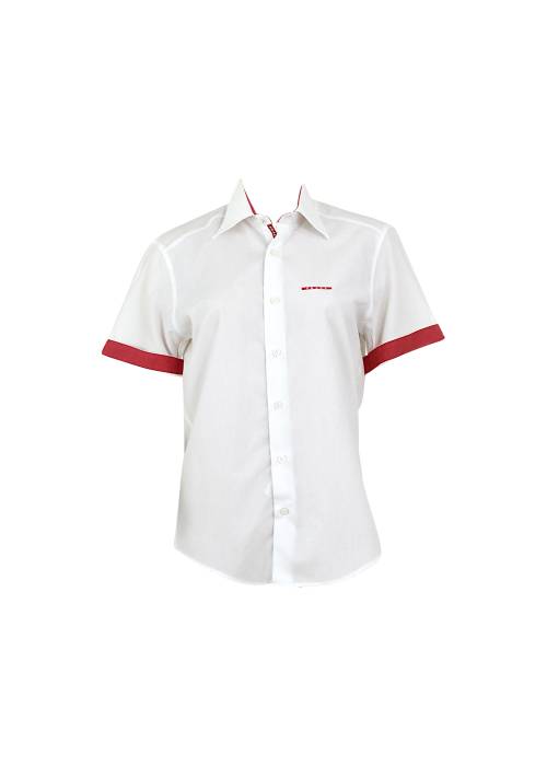 Hübsches rot-weißes Hemd