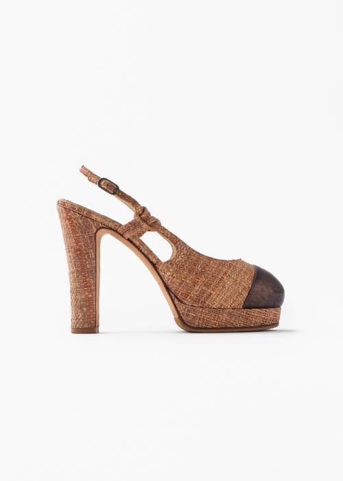 Beige wicker and leather pumps