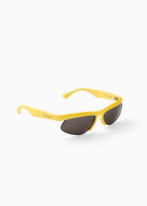 Gelbe Sonnenbrille