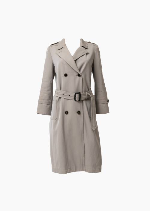 Trench coat with epaulets