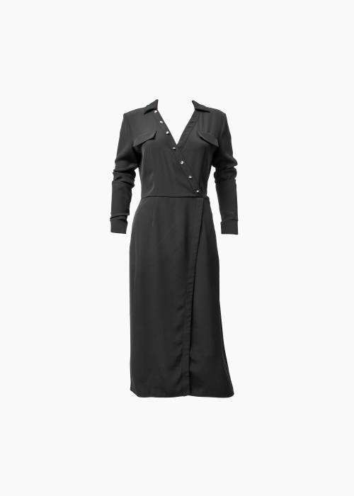 Schwarzes Hemdkleid