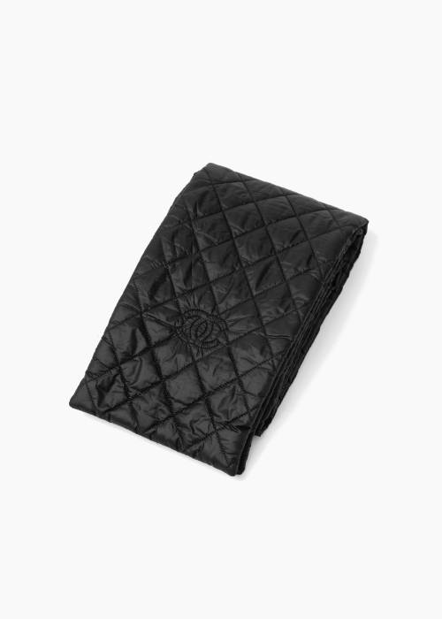 CC quilted nylon scarf