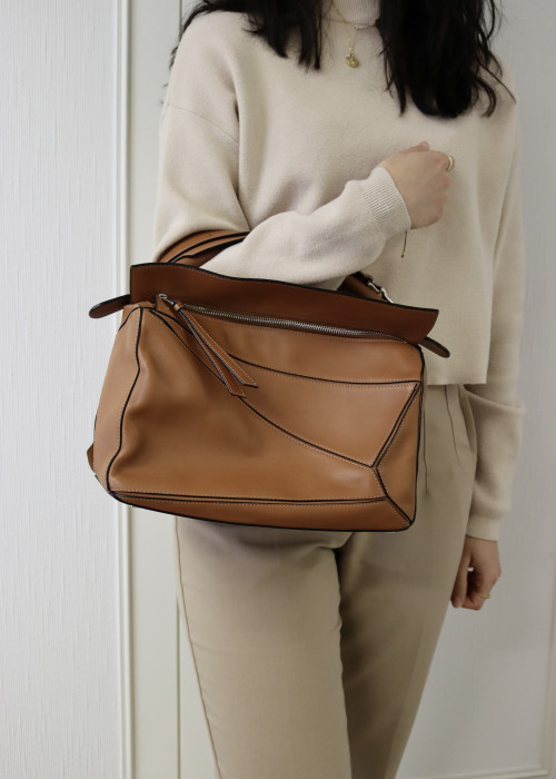 Loewe brown leather Messenger bag