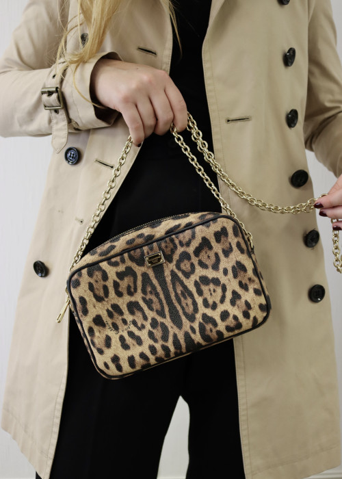 Tasche aus Leder mit Leopardenmuster