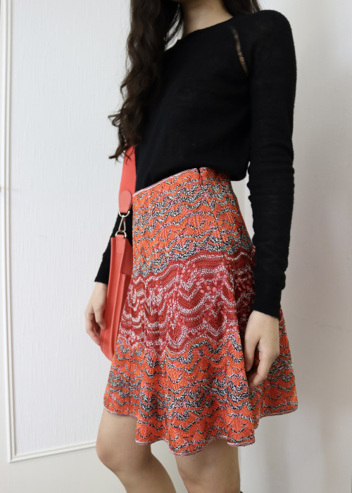 Small skirt with bright colors