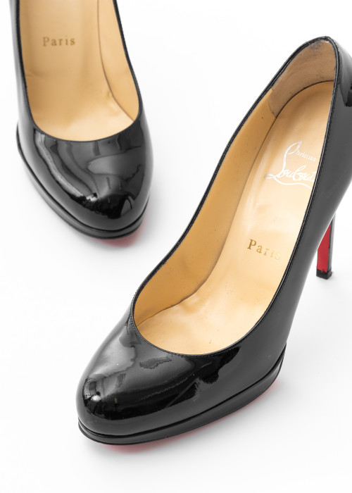 New Simple Pump pumps in black patent leather
