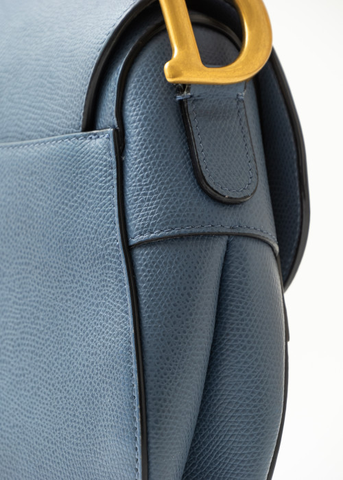 Blue Saddle bag in grained calf leather