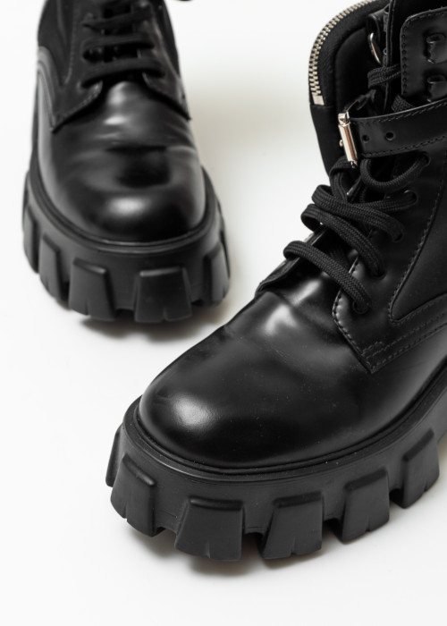 Schwarze Monolith Stiefeletten aus Nylon und Leder