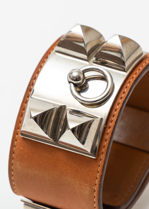 Barenia calfskin dog collar bracelet