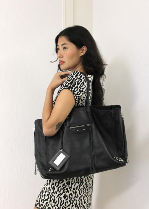 Sac Papier en cuir noir