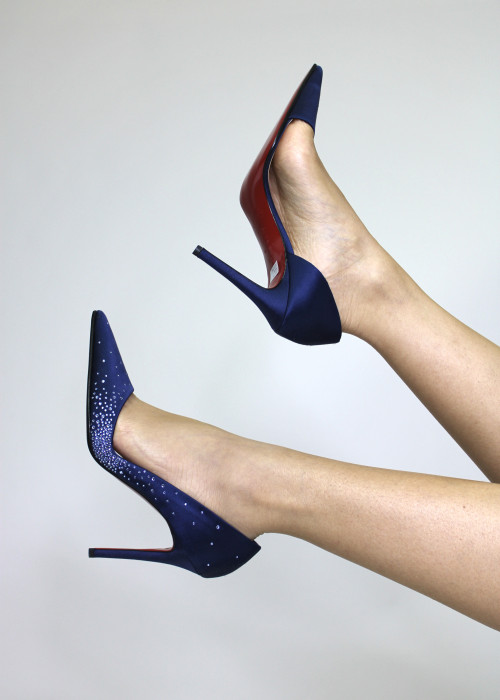 Navy blue satin pumps