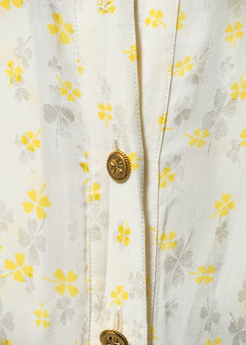 Robe en soie à fleurs