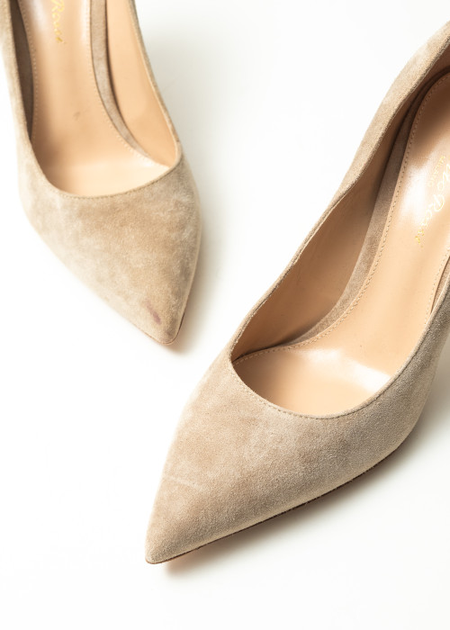 Escarpins en daim