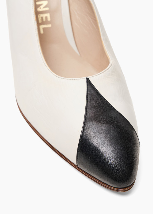 Escarpins à brides blanc et noir