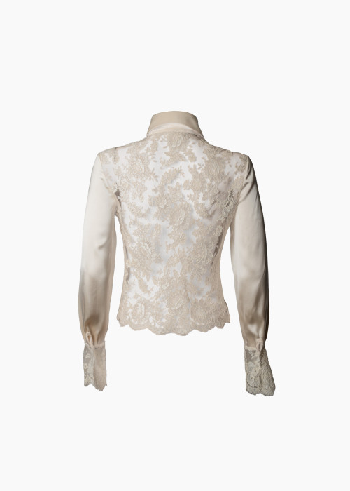 Chemise en soie et dentelle écrue