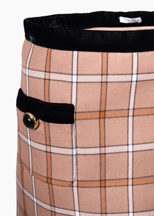 Plaid mini skirt