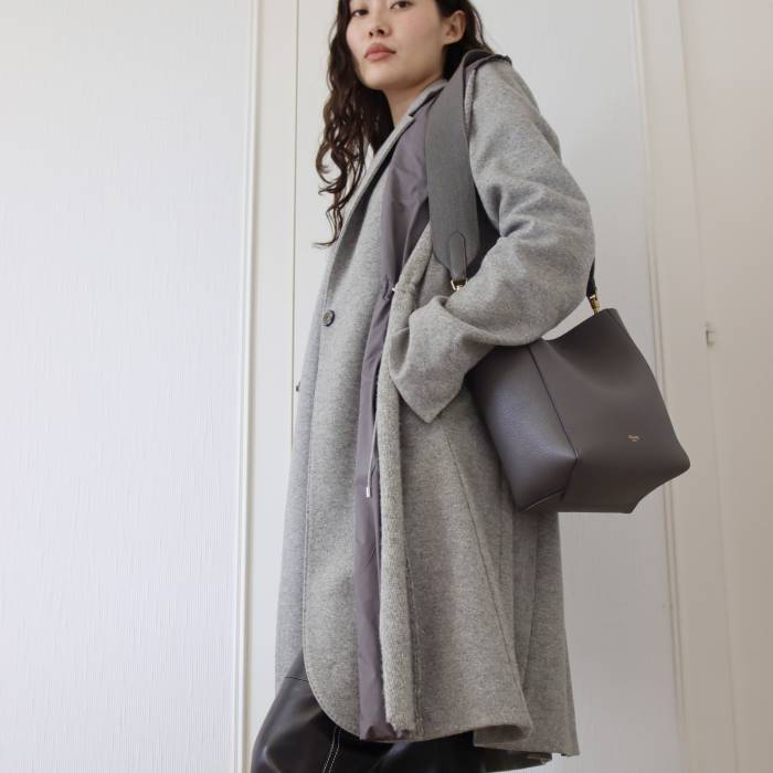 Long manteau gris en laine Brunello Cucinelli