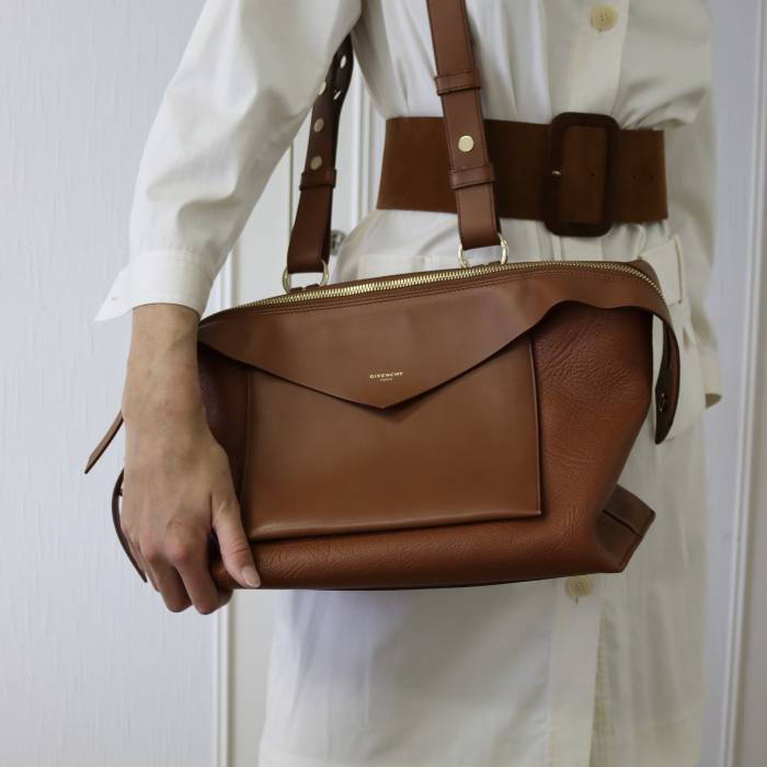 Handbag Givenchy leather camel Givenchy