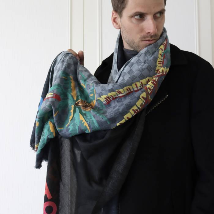 Louis Vuitton scarf in cotton and silk Louis Vuitton