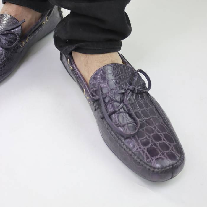 Mokassins aus lila Krokodilleder Car Shoe