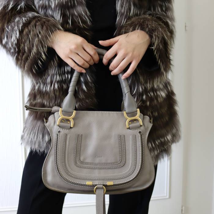 Grey leather bag with gold jewelry Chloé