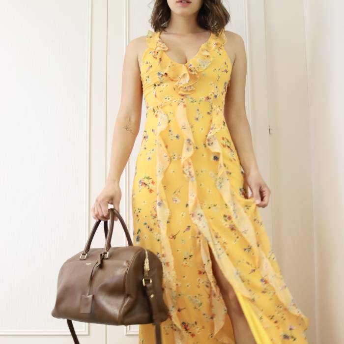 Gelbes langes Kleid mit Blumenprint Uterqüe