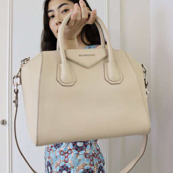 Antigona beige bag in grained leather Givenchy