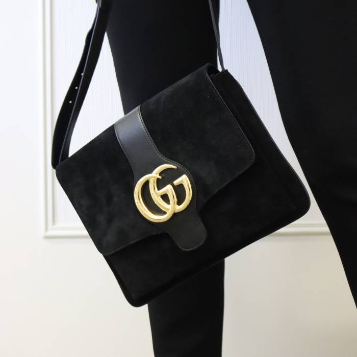 Arli bag in black suede Gucci