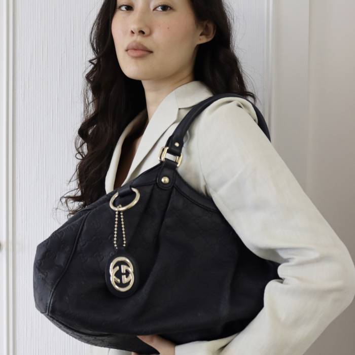 Navy blue leather bag Gucci
