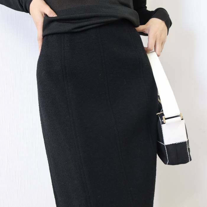 Jupe longue classique en laine noire Chanel