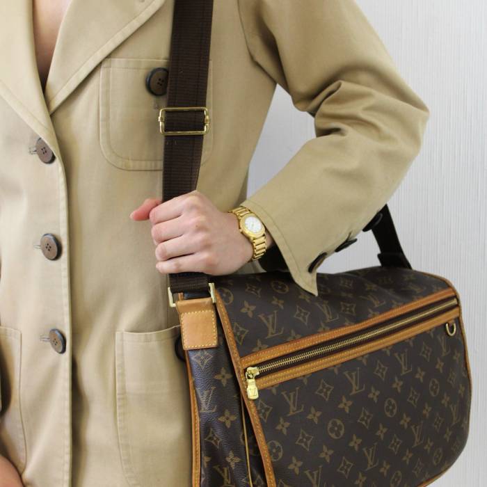 Sac Bosphore GM en toile monogramme Louis Vuitton