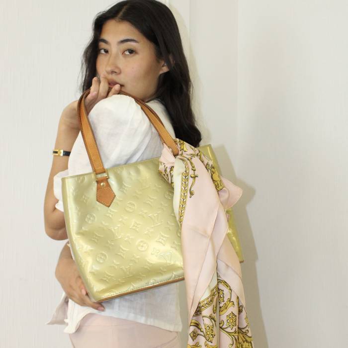 Sac Houston en cuir vernis Louis Vuitton