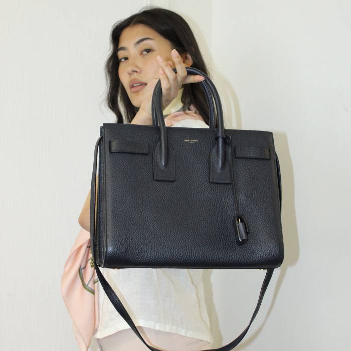 Sac de Jour en cuir bleu nuit Yves Saint Laurent