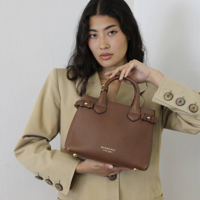 Sac marron en cuir Burberry