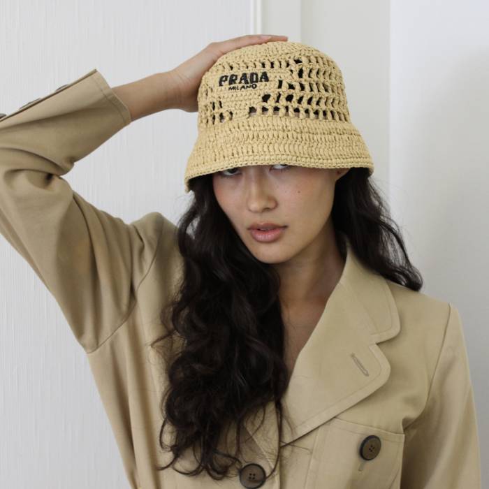 Woven straw bucket hat Prada