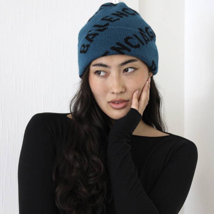 Bonnet bleu avec logo Balenciaga