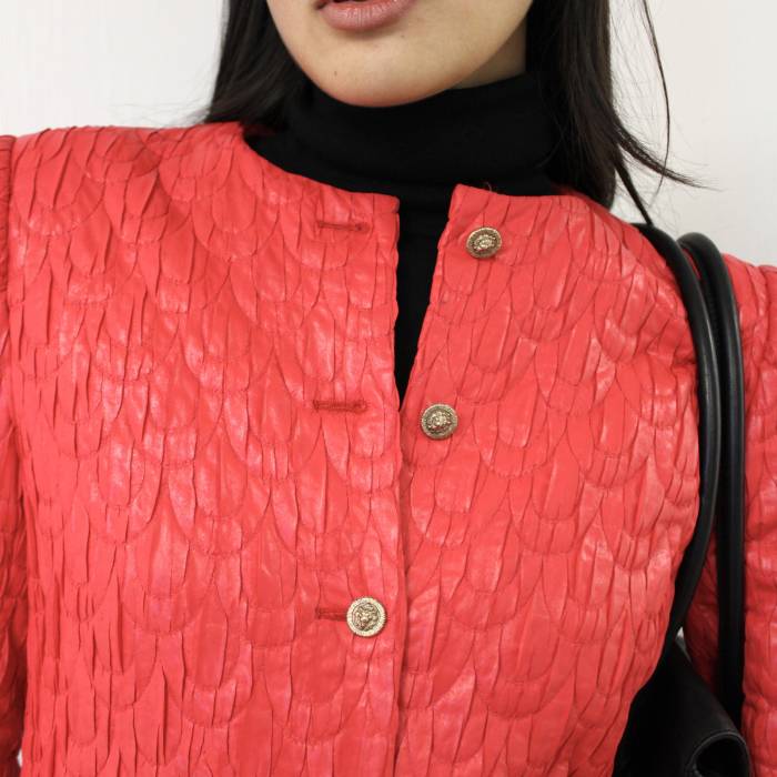 Veste courte rouge Chanel