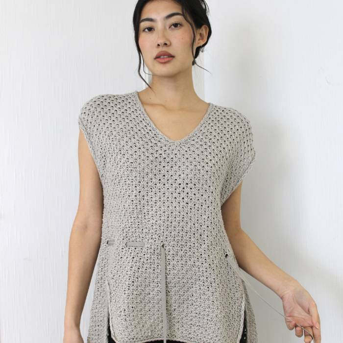 Grey sleeveless sweater in linen and cotton Fabiana Filippi