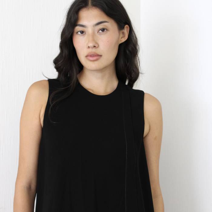 Robe noire évasée Balenciaga