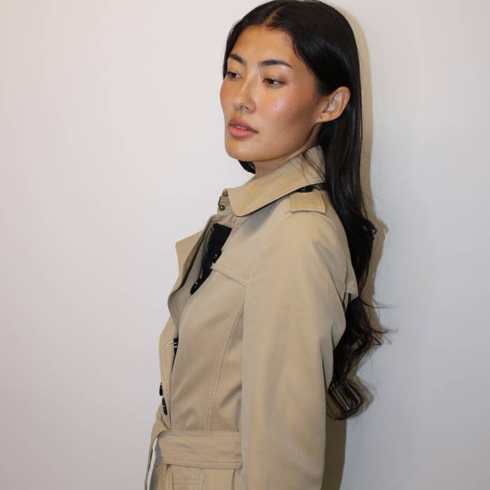 Trenchcoat beige mi-long Burberry