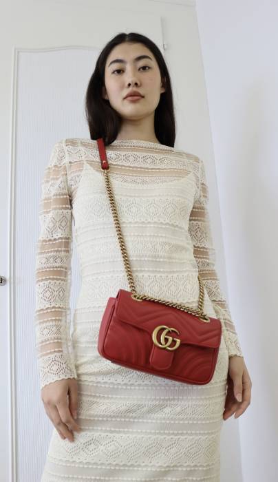 Kleine Gucci Marmont Tasche aus rotem Leder Gucci