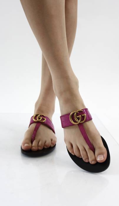 Sandales en cuir fuchsia Gucci