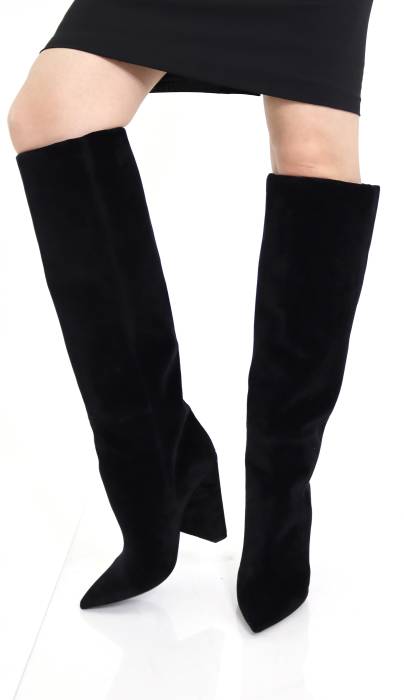 Nikki black velvet boots Yves Saint Laurent