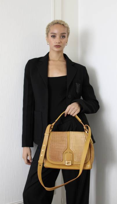 Sac Anna jaune en cuir, daim et crocodile Fendi