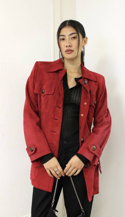 Veste en daim rouge à ceinture Yves Saint Laurent