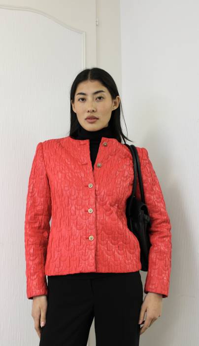 Veste courte rouge Chanel