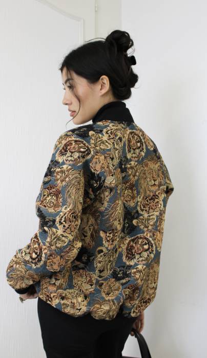 Bomber marron avec motifs lions Yves Saint Laurent