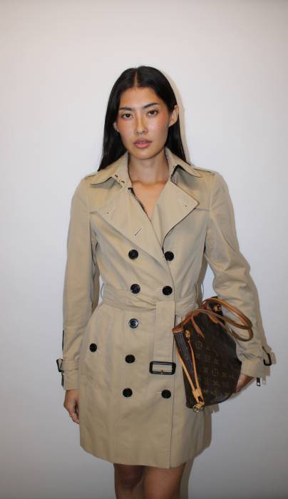 Trenchcoat beige mi-long Burberry